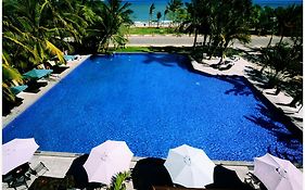 Yin Yun Sea View Holiday Hotel 3*